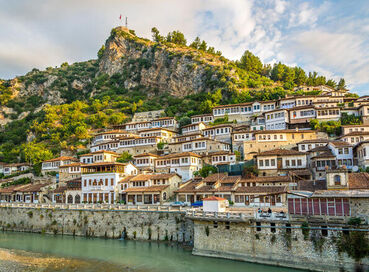 Kosovalı Büyük Balkan Turu Air Albania HY İle 6 Gece 8 Gün Extra Turlar ve Akşam Yemekleri Dahil (W0198)